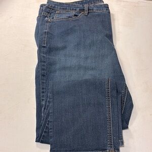 NWOT Denim & Co Womens 20WP Jeans